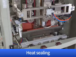 vertical packing machine